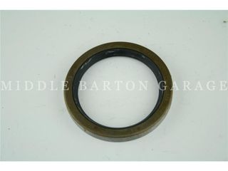 DIFFERENTIAL OIL SEAL OUTER - 600